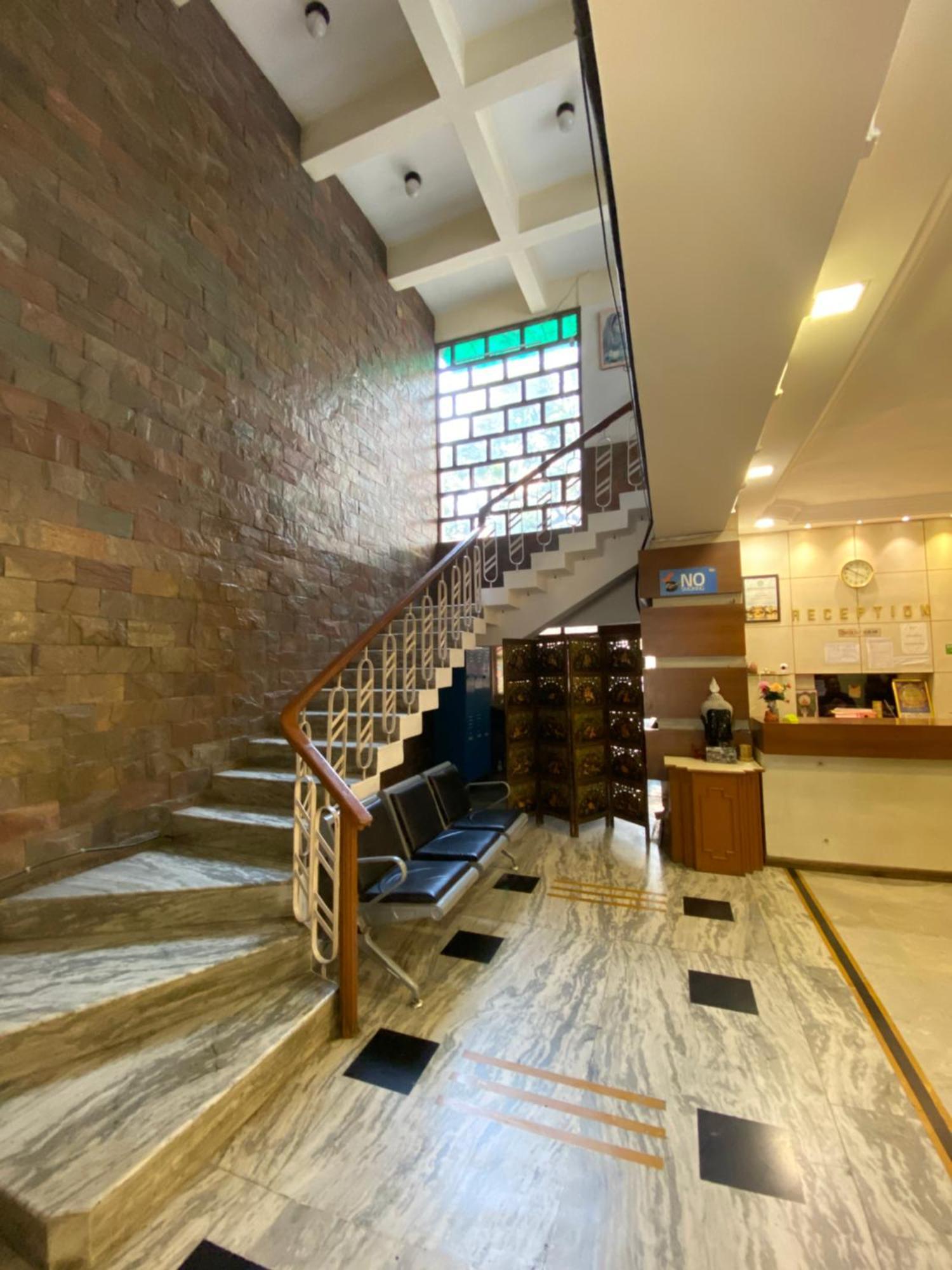 Hotel Damanis ウダイプル エクステリア 写真
